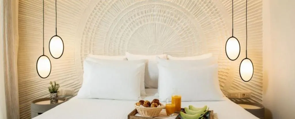 SUITE WITH PRIVATE POOL Room, Mitsis Selection Rinela, Crete