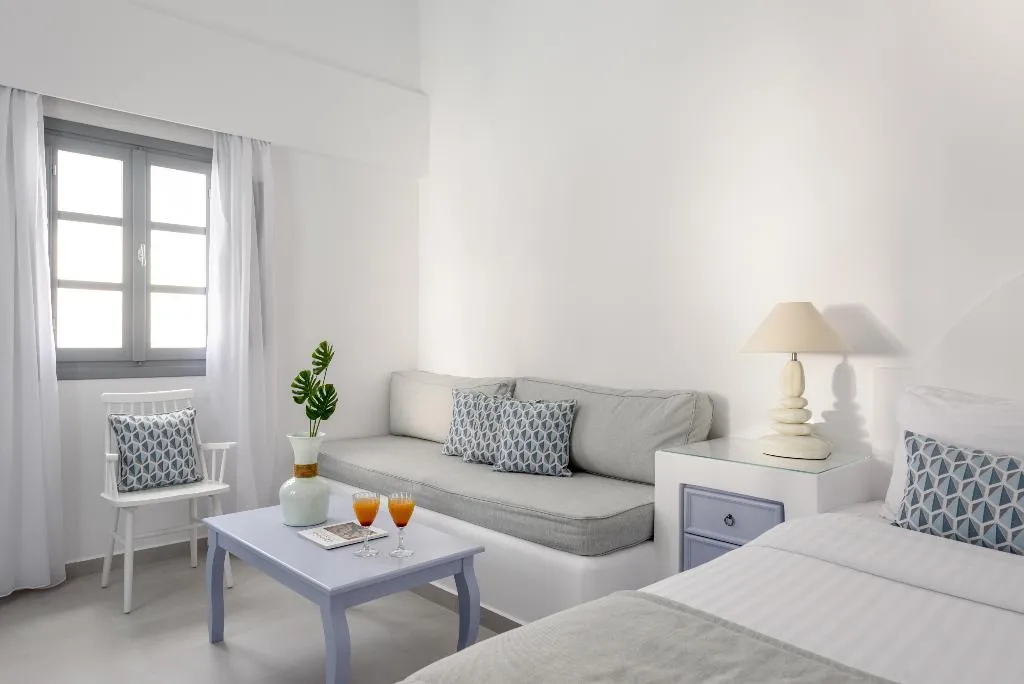 DOUBLE WITH JACUZZI Room, Antoperla Luxury Hotel & Spa, Santorini
