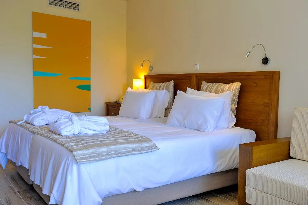 Double or Twin GARDEN VIEW Room, Canvas by Mitsis Alexander the Great, Halkidiki