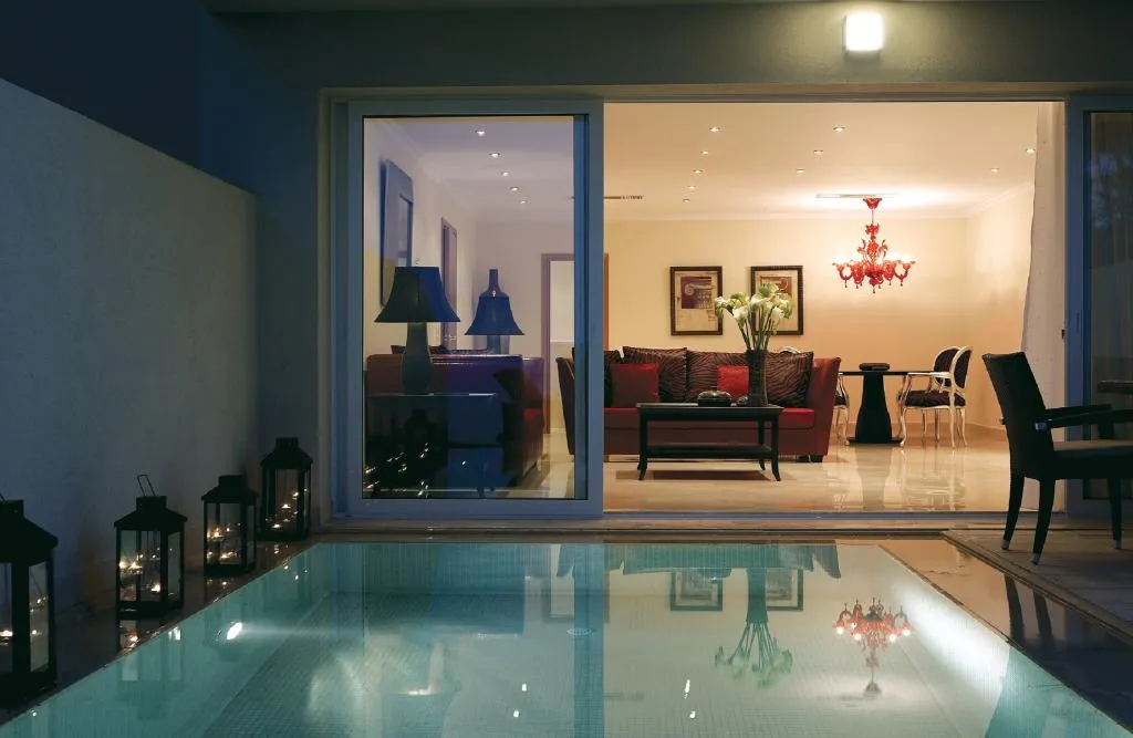 FAMILY ROOM WITH PRIVATE POOL Room, Out Of The Blue Resort, Crete