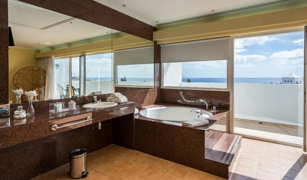 Room, BLUESEA Costa Bastian, Lanzarote
