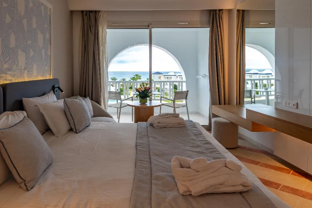 DOUBLE PREMIUM SEA VIEW Room, Royal Tulip Taj Sultan Resort, Tunisia