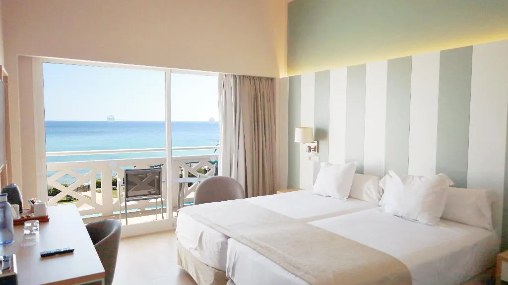 Double or Twin SEA VIEW Room, Seth Santo Tomas, Menorca