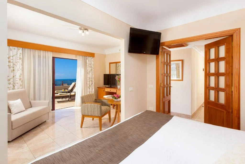 JUNIOR SUITE STANDARD Room, GF Fañabe, Tenerife