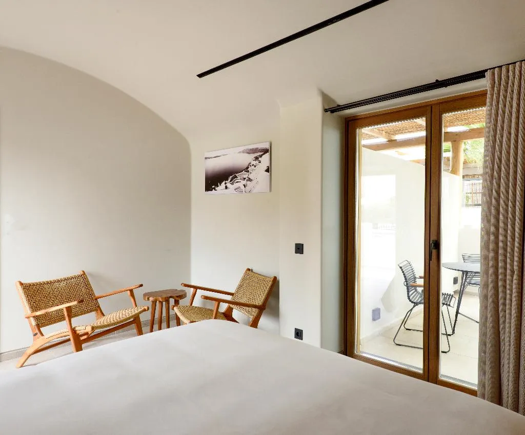 Double or Twin SUPERIOR Room, Radisson Blu Zaffron Resort, Santorini