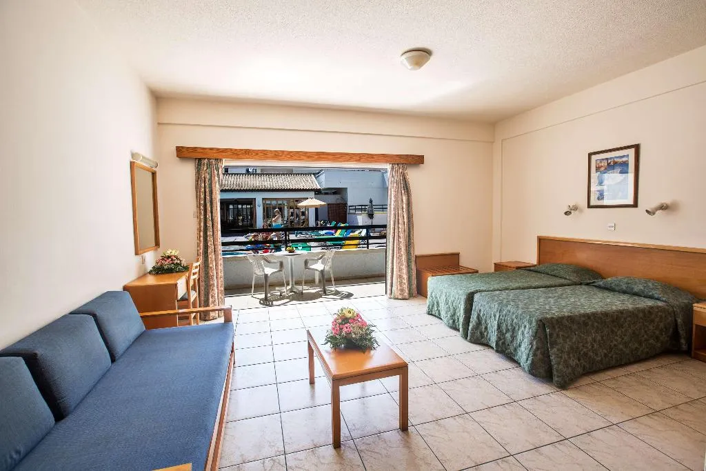 Room, Anthea Hotel Apartments, Cyprus