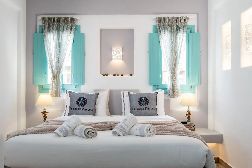 SUITE WITH JACUZZI Room, Anastasia Princess Luxury Beach Residence, Santorini