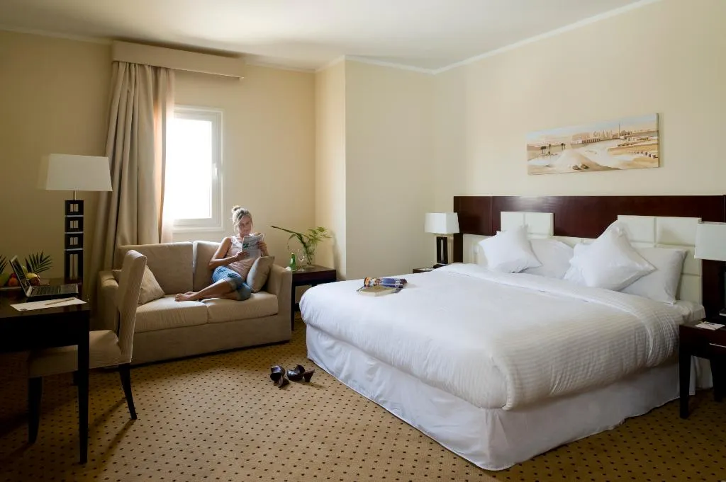 FAMILY ROOM STANDARD Room, Barcelo Cairo Pyramids, Cairo
