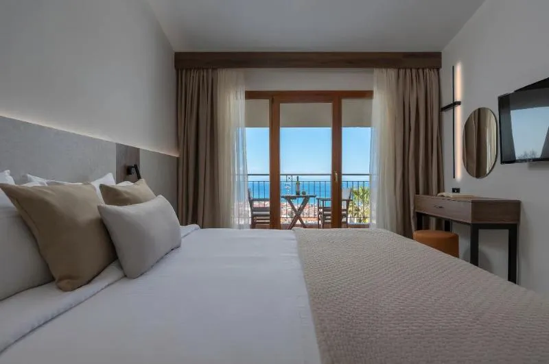 Double or Twin SUPERIOR SEA VIEW Room, Alia Palace Hotel, Halkidiki