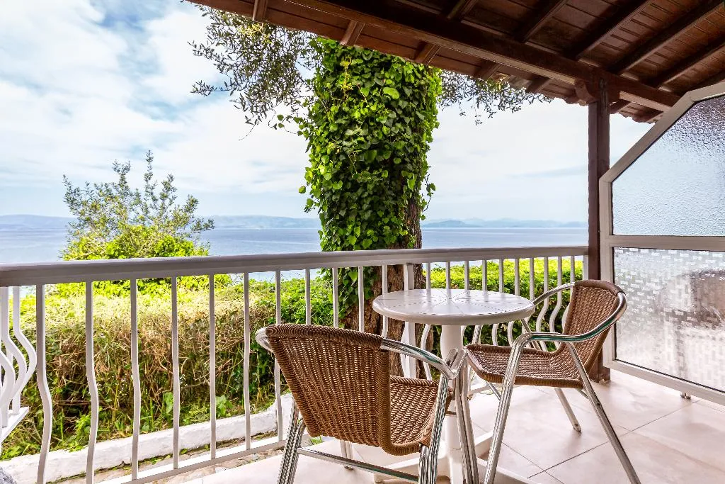 BUNGALOW SEA VIEW Room, Oasis Hotel, Corfu