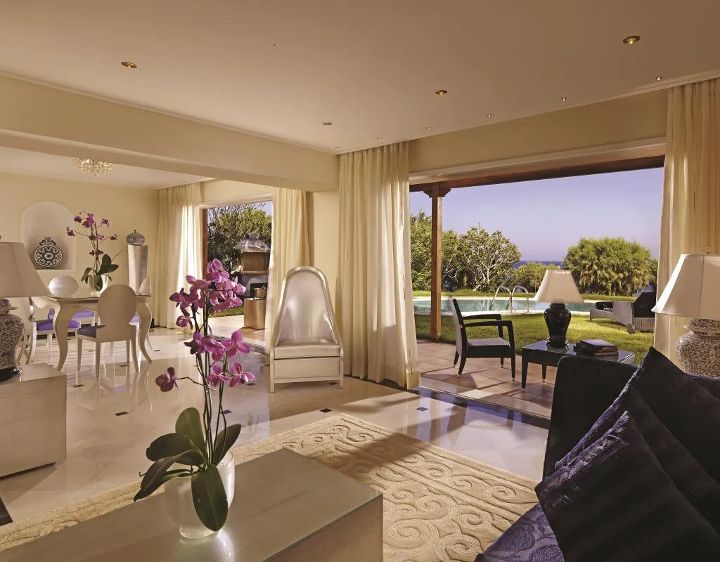 FAMILY ROOM EXECUTIVE Room, Out Of The Blue Resort, Crete