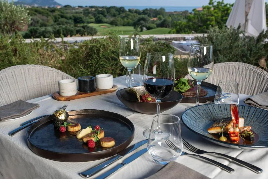 Restaurant, The Westin Resort Costa Navarino, Kalamata