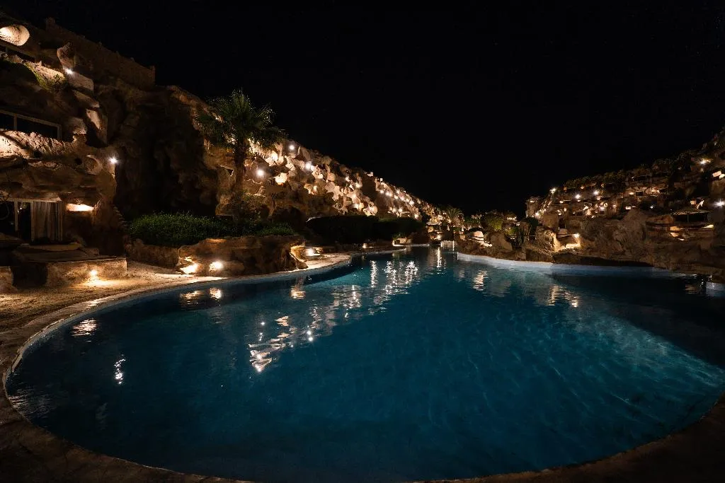 Pool, Caves Beach Resort Hurghada, Red Sea Riviera