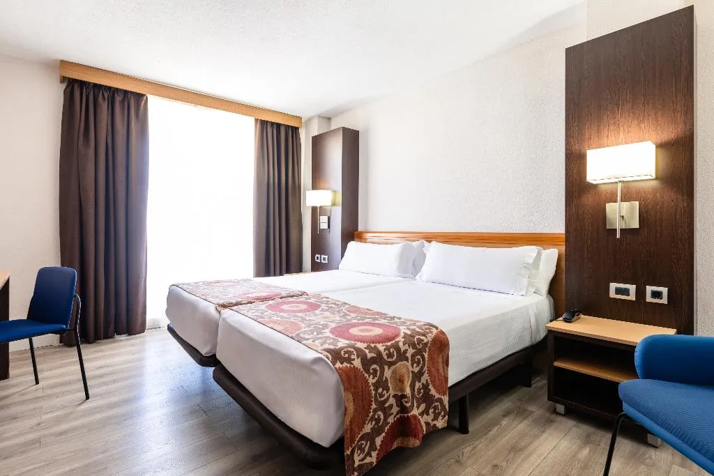 Double or Twin STANDARD Room, Catalonia Oro Negro Hotel, Tenerife