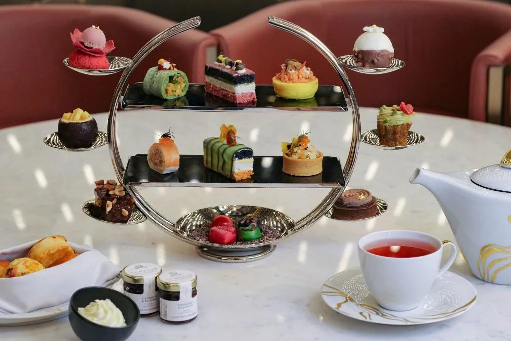 Restaurant, The St. Regis Dubai, The Palm, Dubai