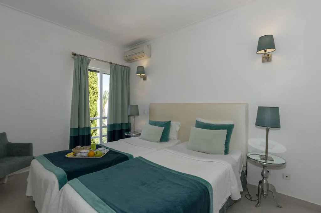 VILLA SEA VIEW TWO BEDROOMS Room, Rocha Brava Village Resort, Algarve
