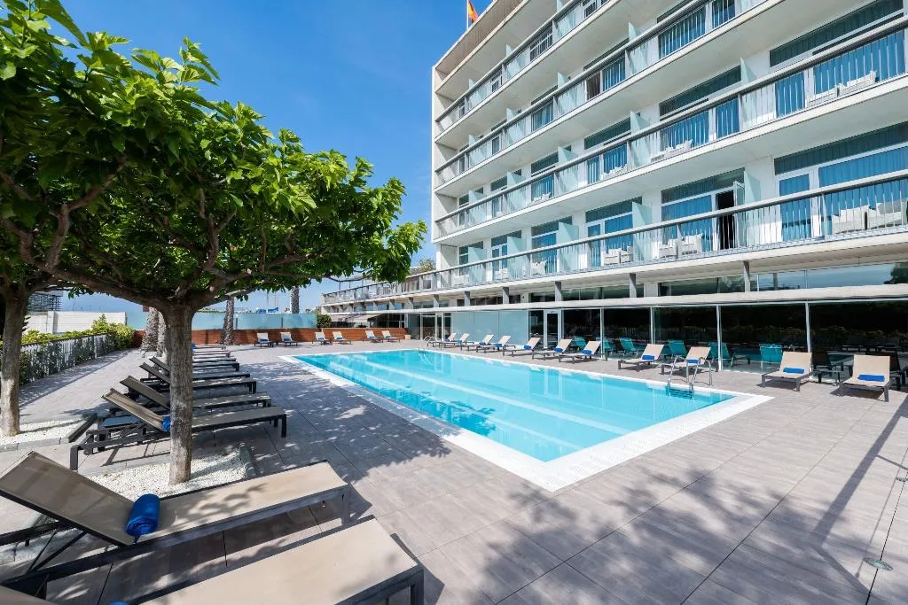 Pool, Atenea Port Barcelona Mataro, Barcelona