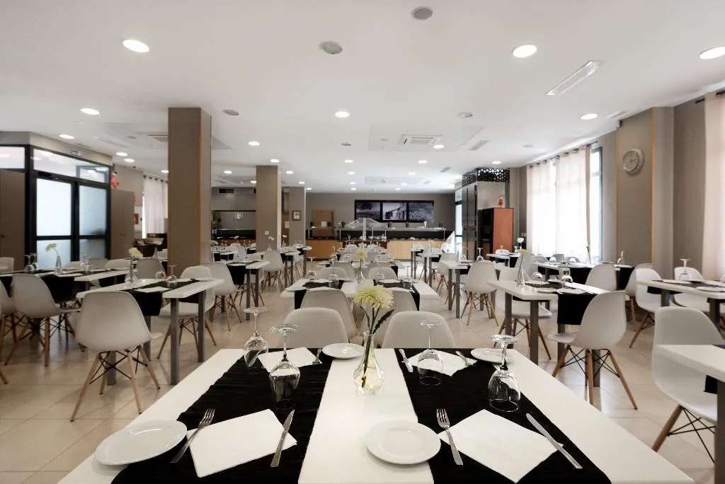 Restaurant, Mainare Playa, Costa Del Sol