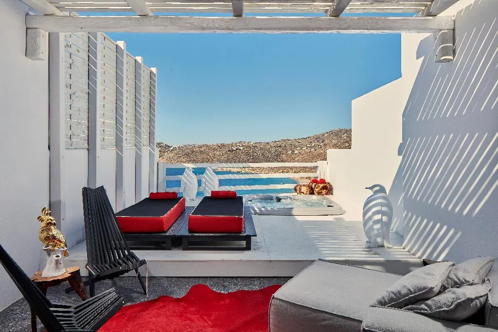 SUITE WITH JACUZZI Room, Myconian Avaton Resort, Mykonos