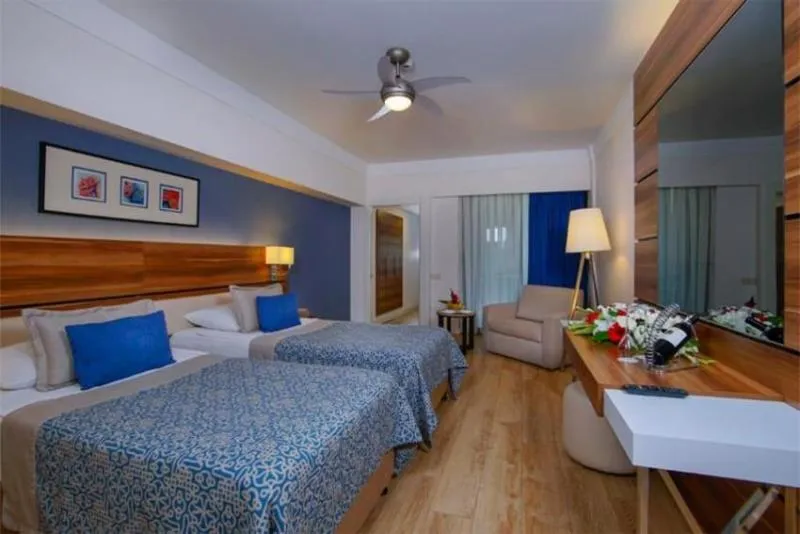 Room, Limak Atlantis Deluxe Resort & Hotel, Antalya