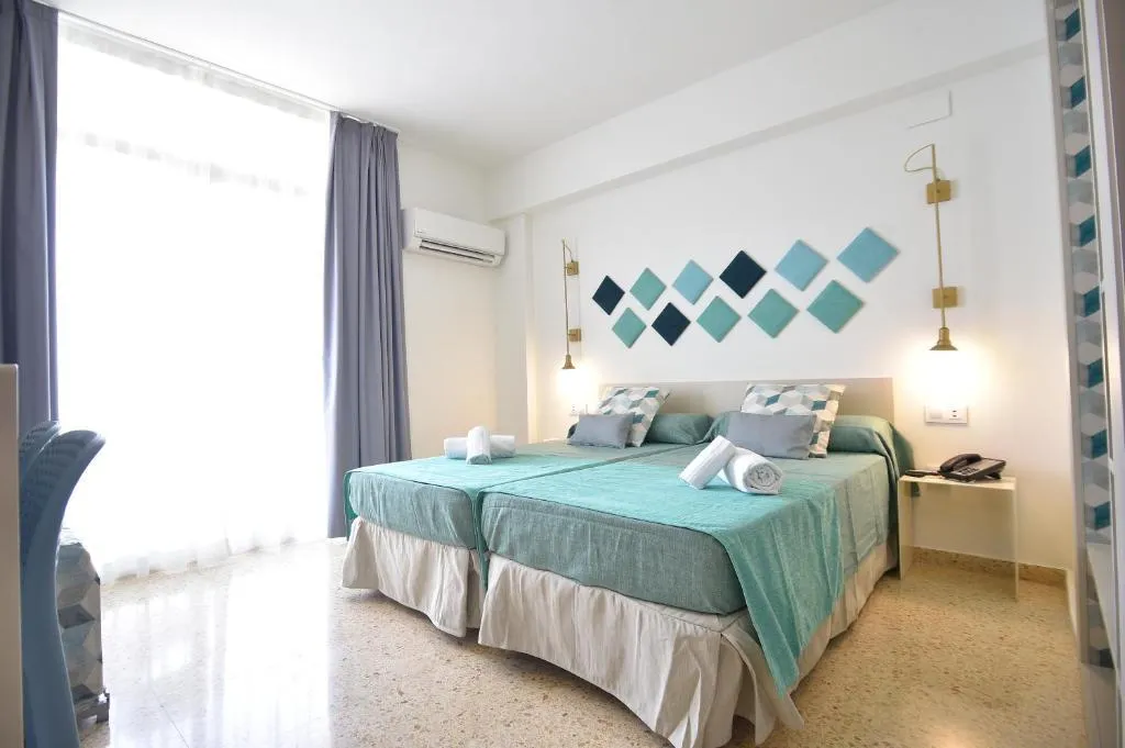 DOUBLE SINGLE USE STANDARD Room, Gala Placidia, Costa Blanca