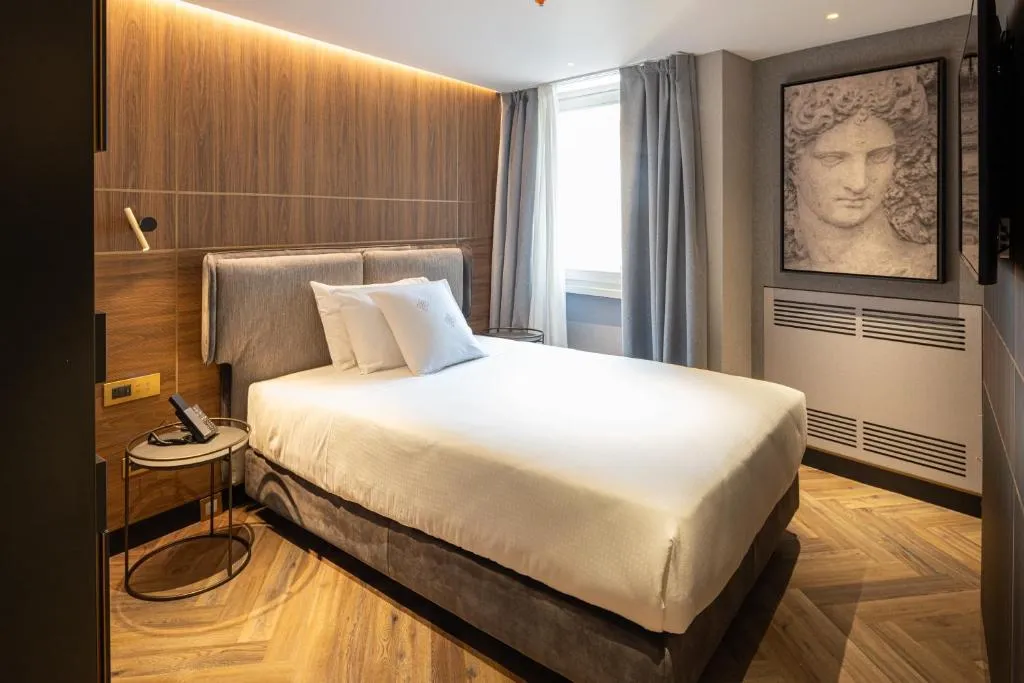 SINGLE CLASSIC Room, Palazzo 4 Fontane 12, Rome