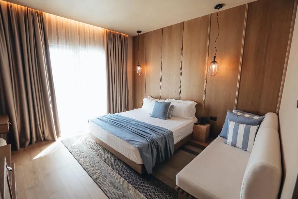 DOUBLE DELUXE Room, Flower Garden Hotel, Durres
