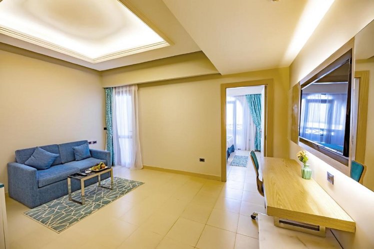 GRAVITY Hotel & Aqua Park Sahl Hasheesh, Red Sea Riviera
