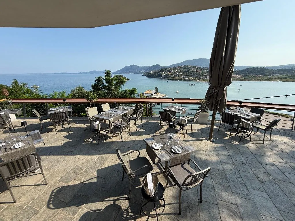 Restaurant, Corfu Holiday Palace Hotel, Corfu