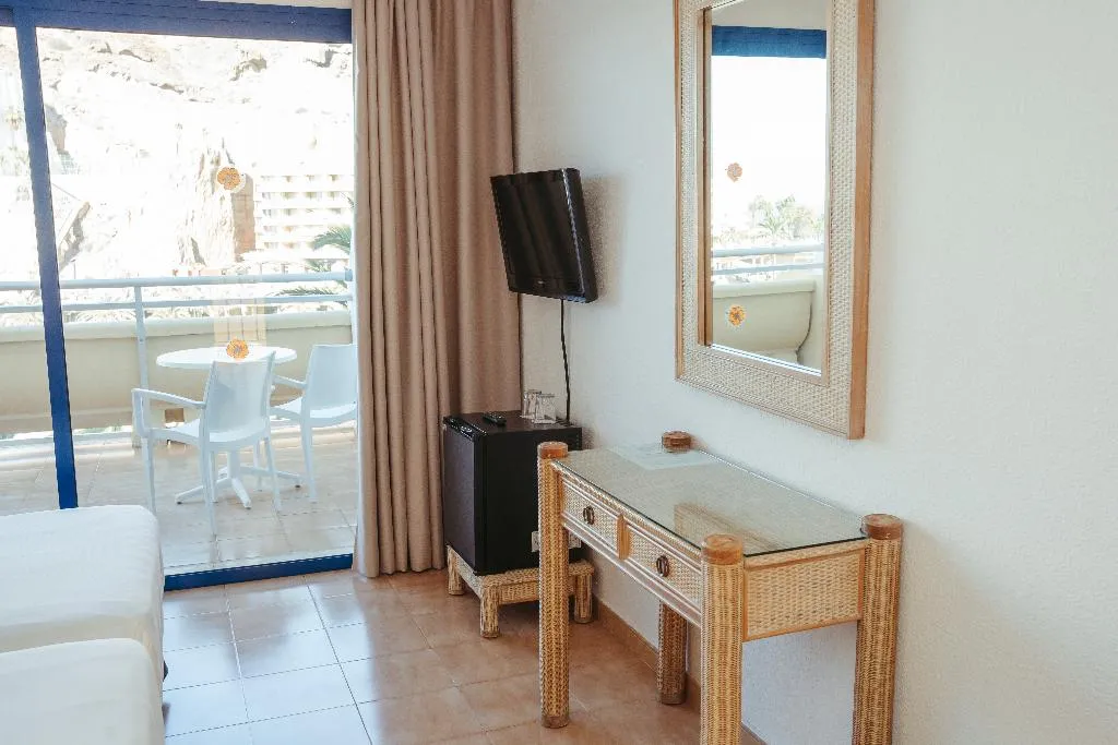 DOUBLE GARDEN VIEW Room, LIVVO Lago Taurito & Waterpark, Gran Canaria