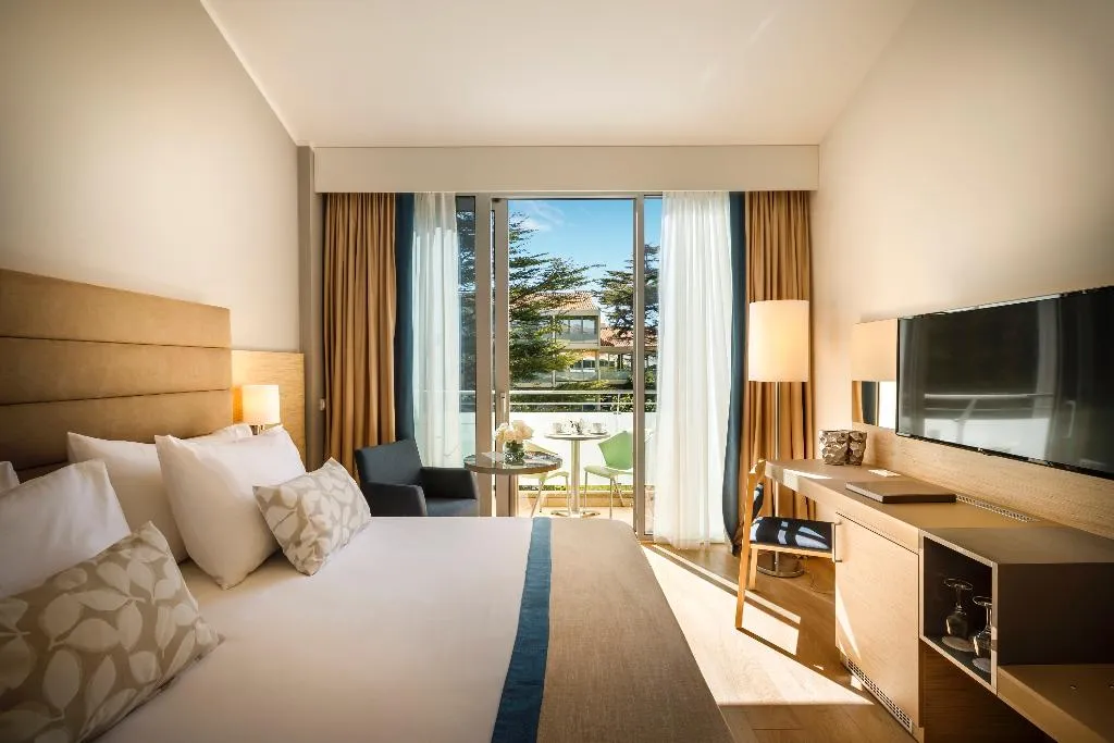 TWIN CLASSIC WITH BALCONY Room, Valamar Argosy Hotel, Dubrovnik