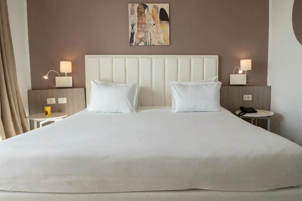 DOUBLE STANDARD Room, Golden Tulip President Hammamet, Tunisia
