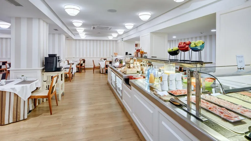 Restaurant, Sercotel Gran Hotel Conde Duque, Madrid