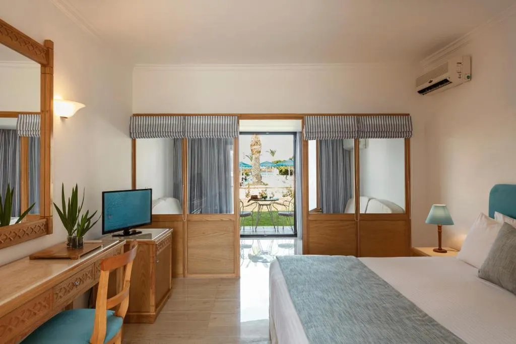 FAMILY ROOM STANDARD Room, Mitsis Ramira Beach, Kos