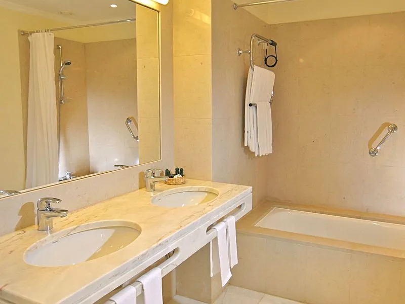 Double or Twin DELUXE WITH BALCONY Room, Quinta da Bela Vista, Madeira