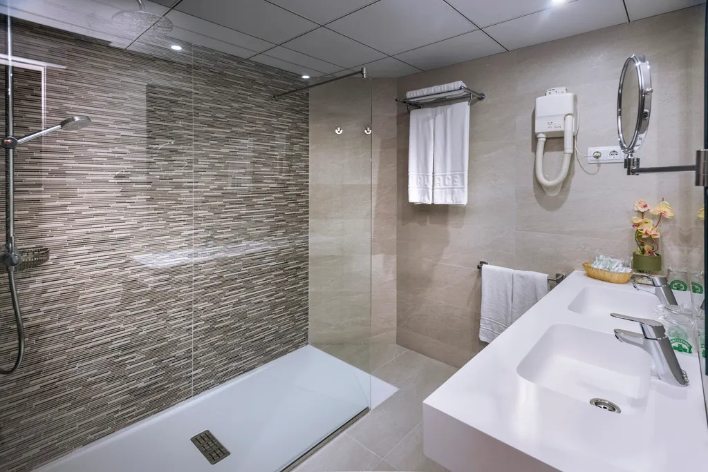 JUNIOR SUITE STANDARD Room, Olympus Palace, Costa Dorada