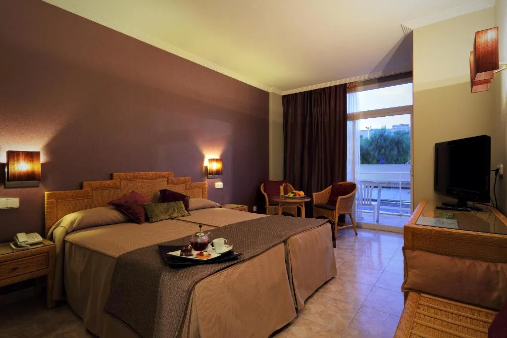 Room, Palas Pineda Hotel, Costa Brava