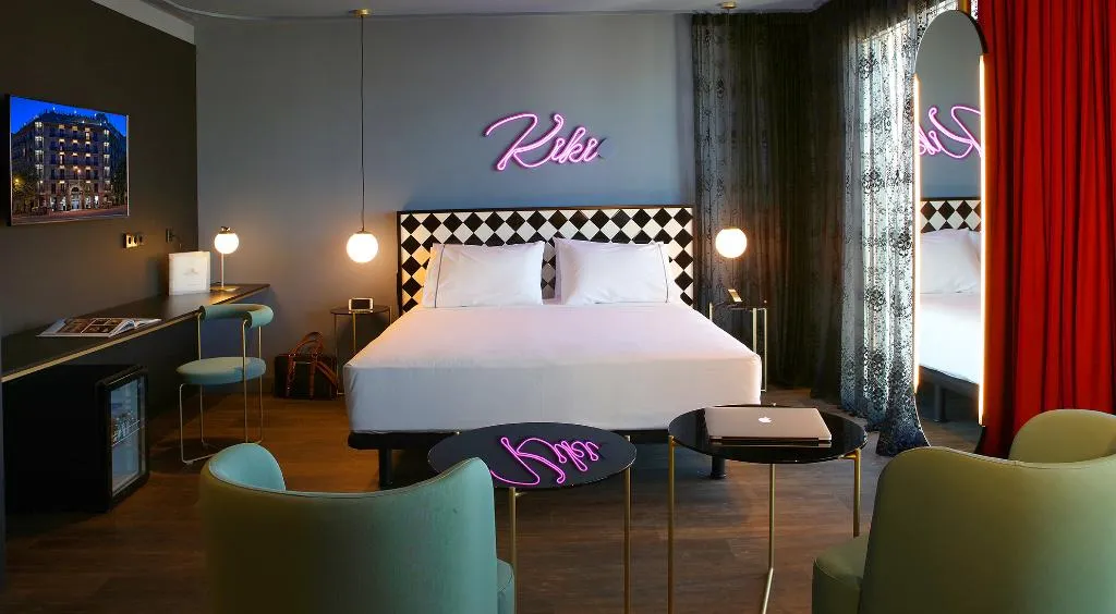 Double or Twin PREMIUM Room, Axel Hotel Madrid - Adults Only, Madrid