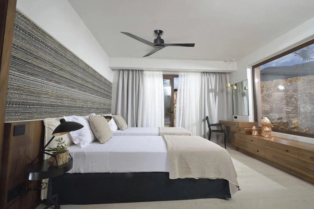APARTMENT TWO BEDROOMS WITH PRIVATE POOL Room, Domes of Elounda, Autograph Collection, Crete