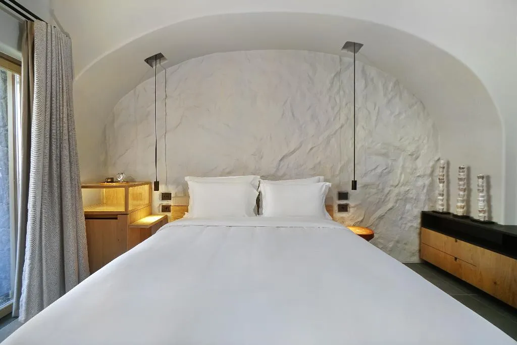 Double or Twin SUPERIOR Room, Radisson Blu Zaffron Resort, Santorini