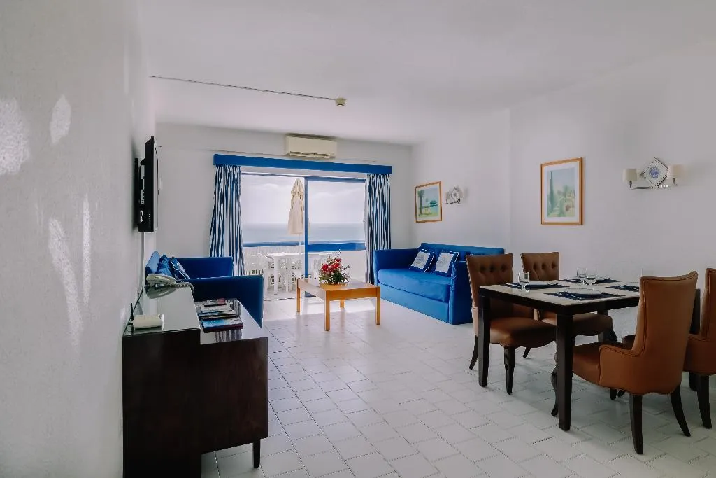 APARTMENT DELUXE TWO BEDROOM Room, Grand Muthu Oura View Beach Club, Algarve
