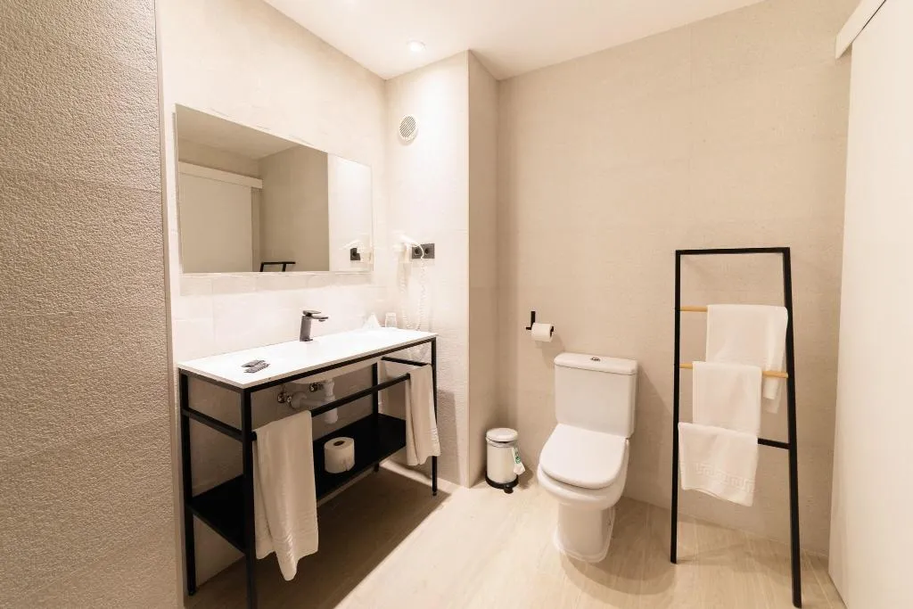 DOUBLE SEA VIEW Room, Palas Pineda Hotel, Costa Brava