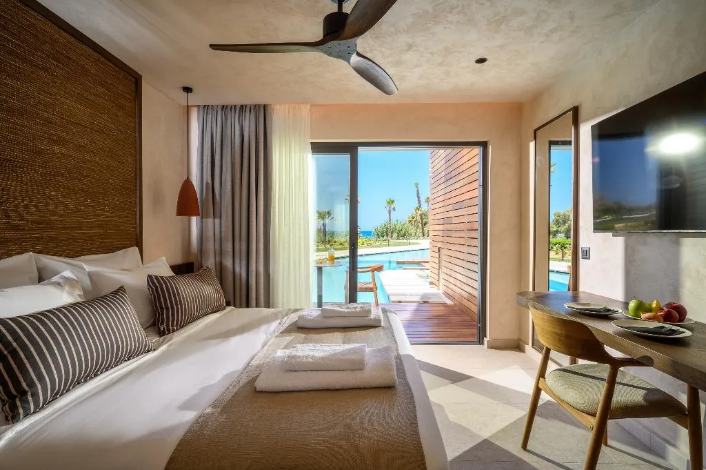 DOUBLE DELUXE WITH PRIVATE POOL Room, Nalu Resort And Spa, Crete