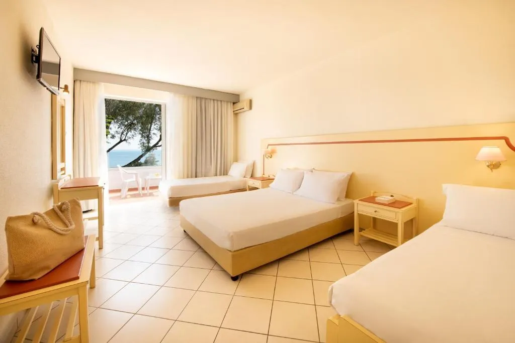 QUADRUPLE GARDEN VIEW Room, Mitsis Bali Paradise, Crete