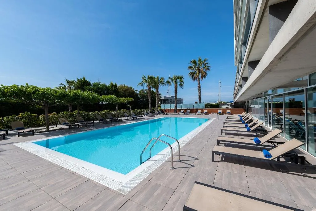 Pool, Atenea Port Barcelona Mataro, Barcelona