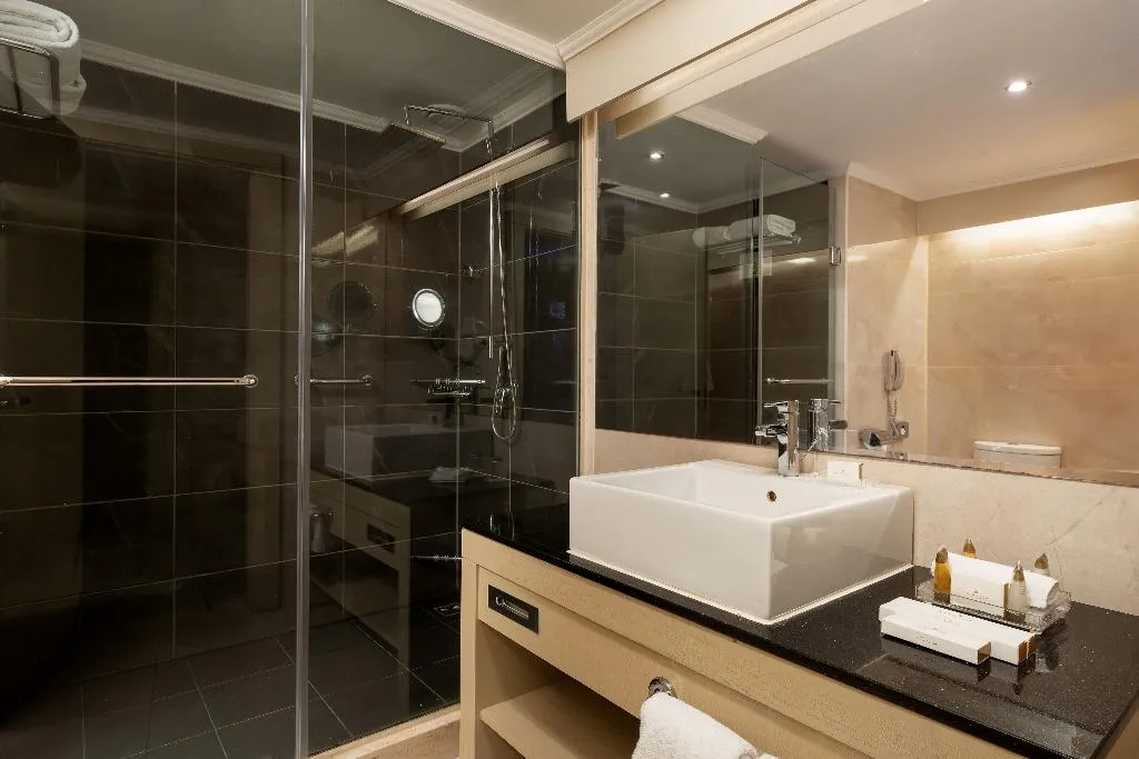 SINGLE SUPERIOR POOL VIEW Room, Cleopatra Luxury Resort Sharm El Sheikh, Red Sea Riviera