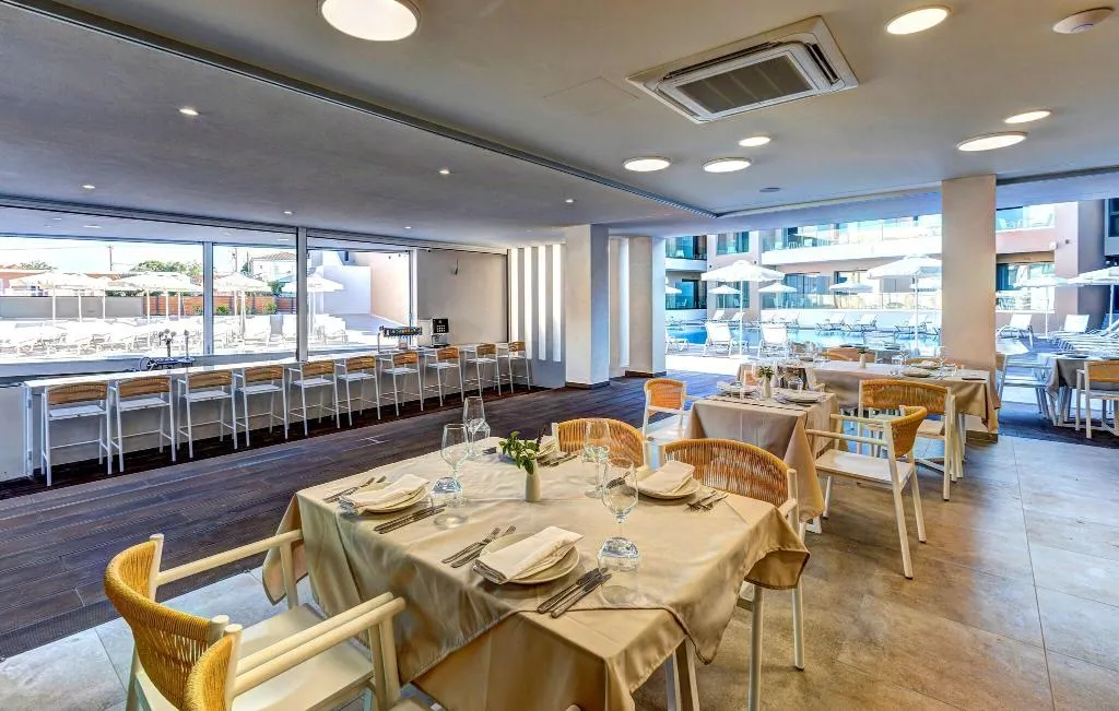 Restaurant, White Olive Elite Hotel Laganas, Zante
