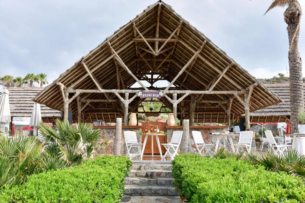 Bar, Minos Imperial Luxury Beach Resort Milatos, Crete