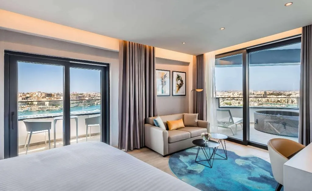 JUNIOR SUITE SEA FRONT Room, Barcelo Fortina, Malta