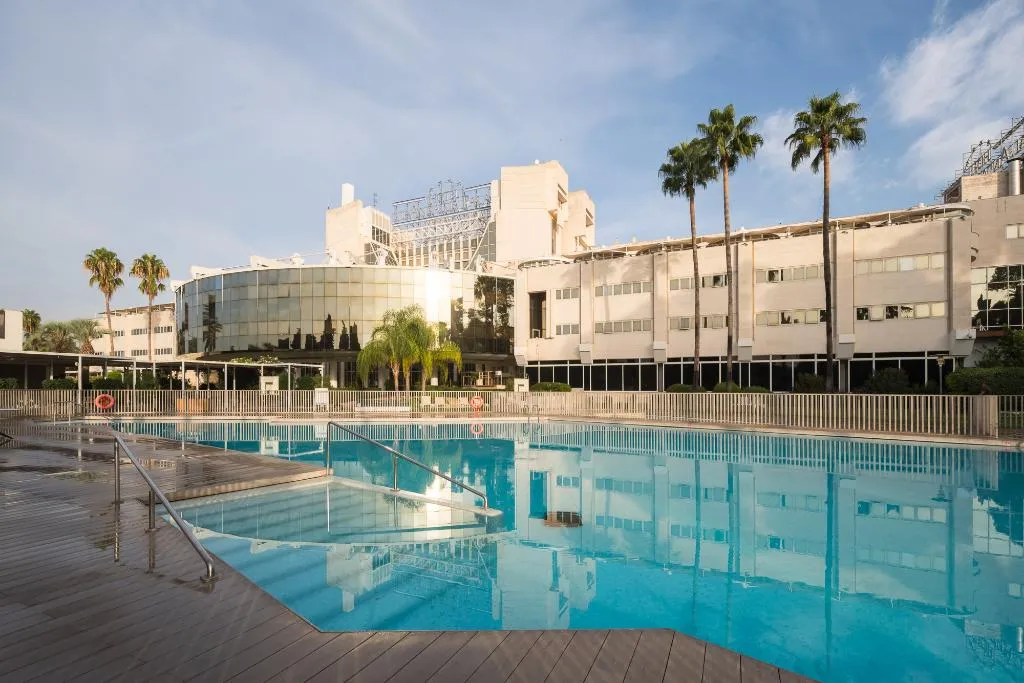 Pool, Eurostars Al-Ándalus Palace, Seville